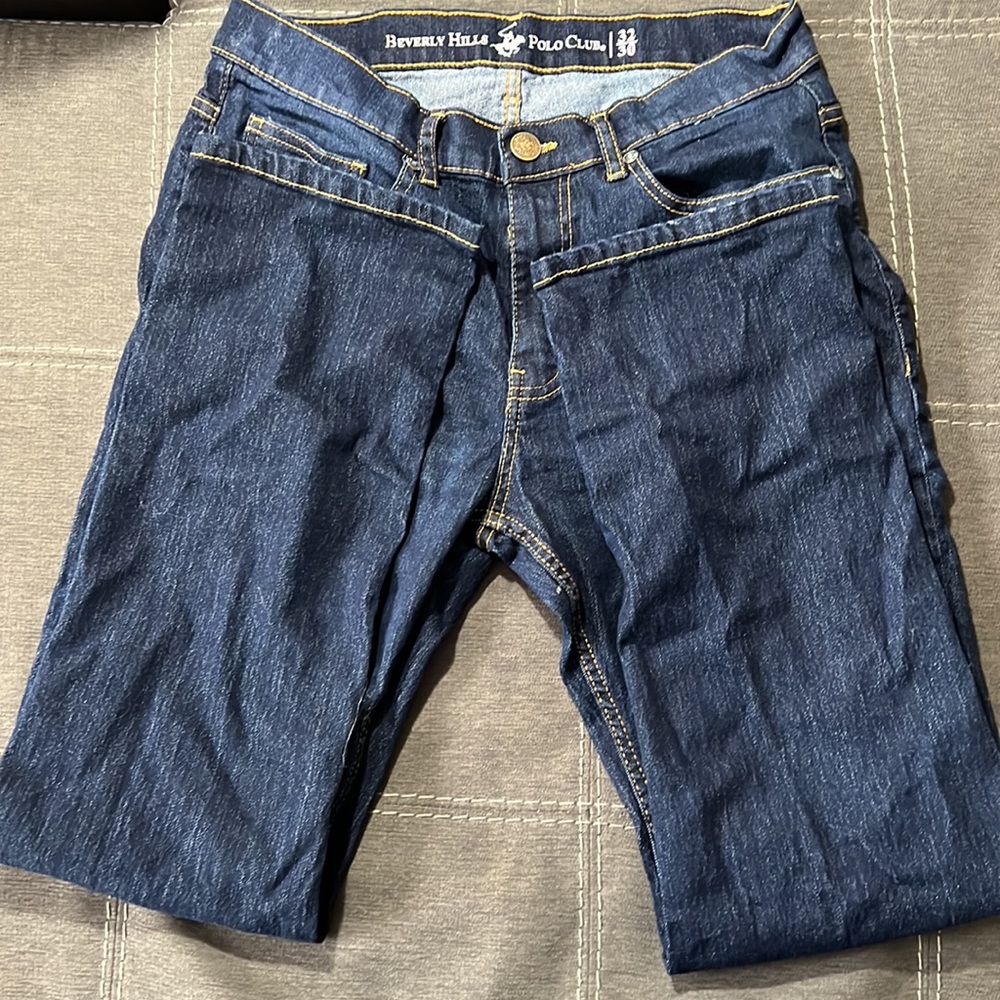 Blue Jeans - Picture 3 of 4